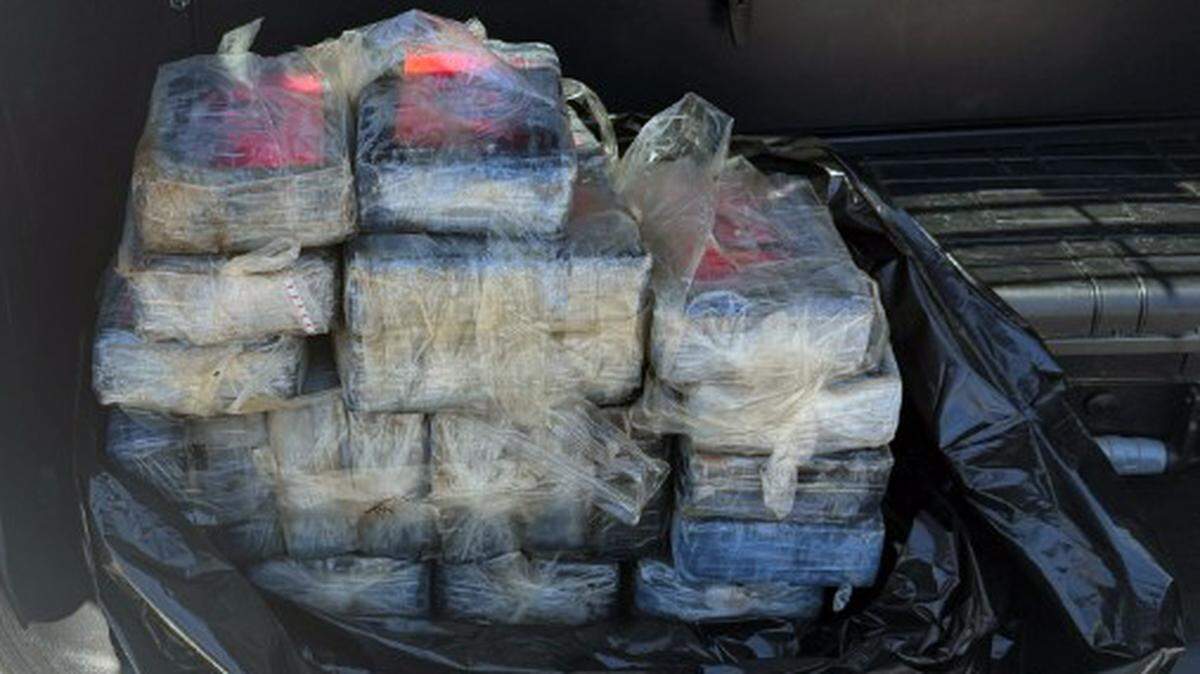 Florida Keys fishing captain finds 55 pounds of cocaine near Square Grouper Marina. Authorities handed over the suspected drugs to U.S. Border Patrol.
