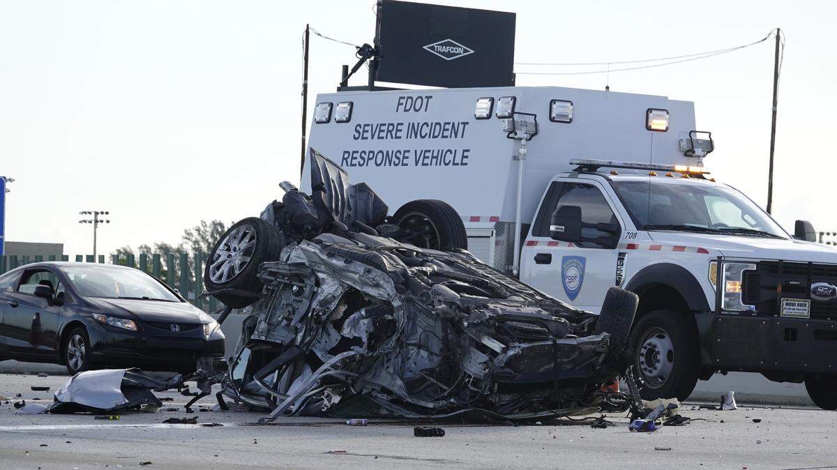 A vehicle which was involved in a fatal accident on Southbound I-95 between Oakland Park Blvd., and Sunrise, is seen, Sunday, Aug. 19, 2018, in Fort Lauderdale.