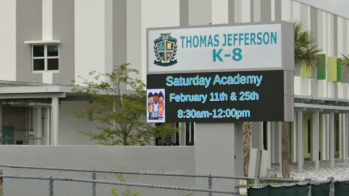 Thomas Jefferson Middle School is located at 525 NW 147th St. in Golden Glades, Miami-Dade County, Florida.