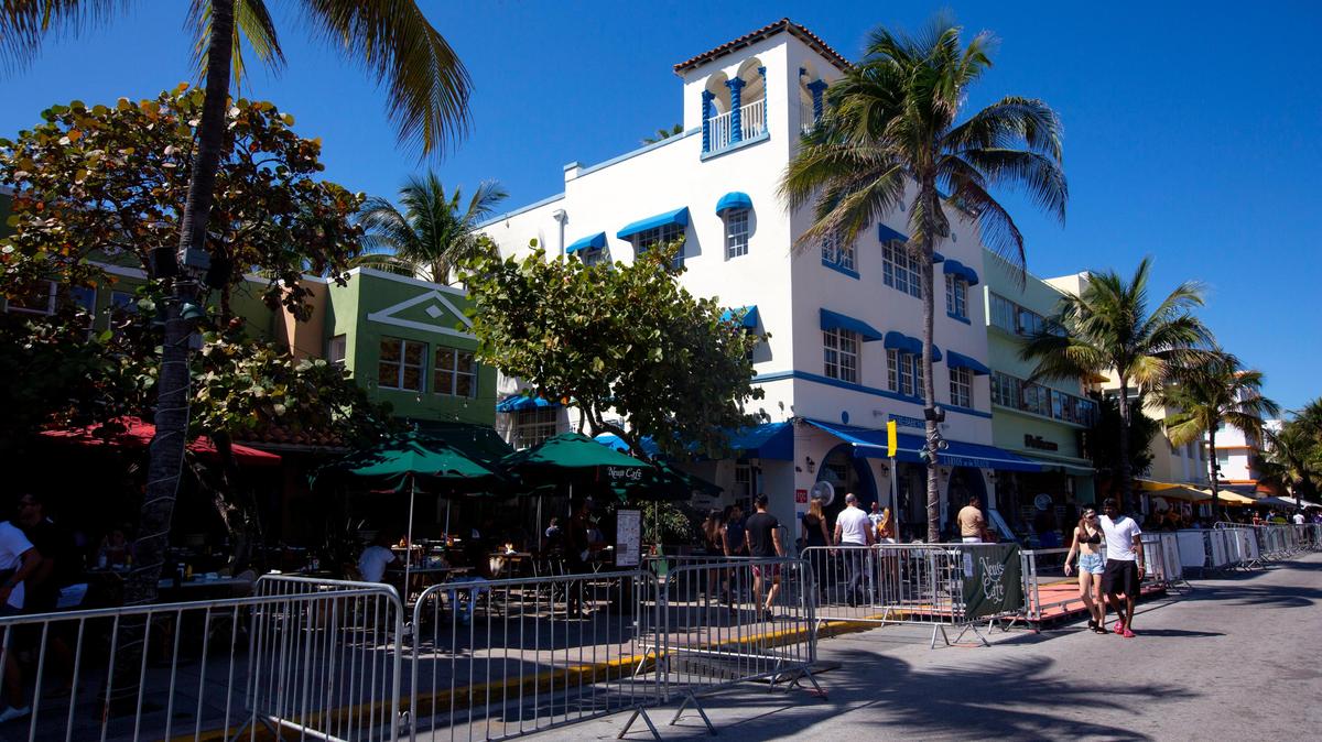 Miami Beach authorities closed parking on Ocean Drive in response to the coronavirus in Miami Beach, Florida on March 15, 2020. Parking will be closed during Memorial Day 2021 holiday weekend events.