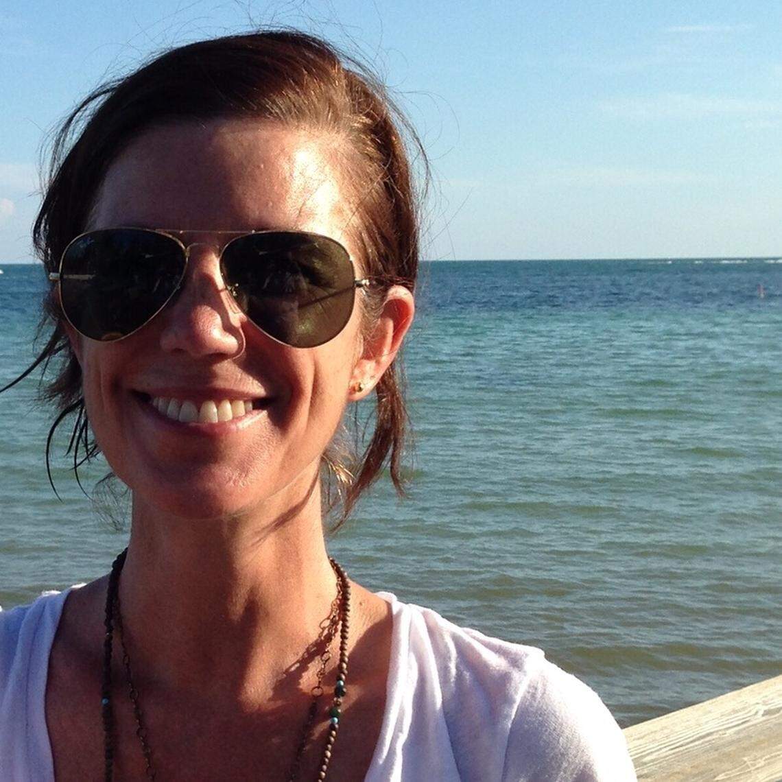 Profile Image of Jenny Staletovich