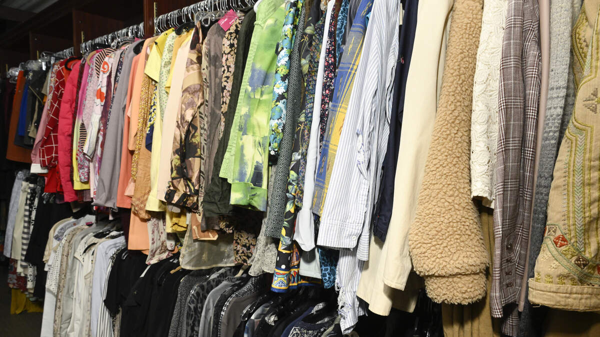 closet cleanout selling clothes online