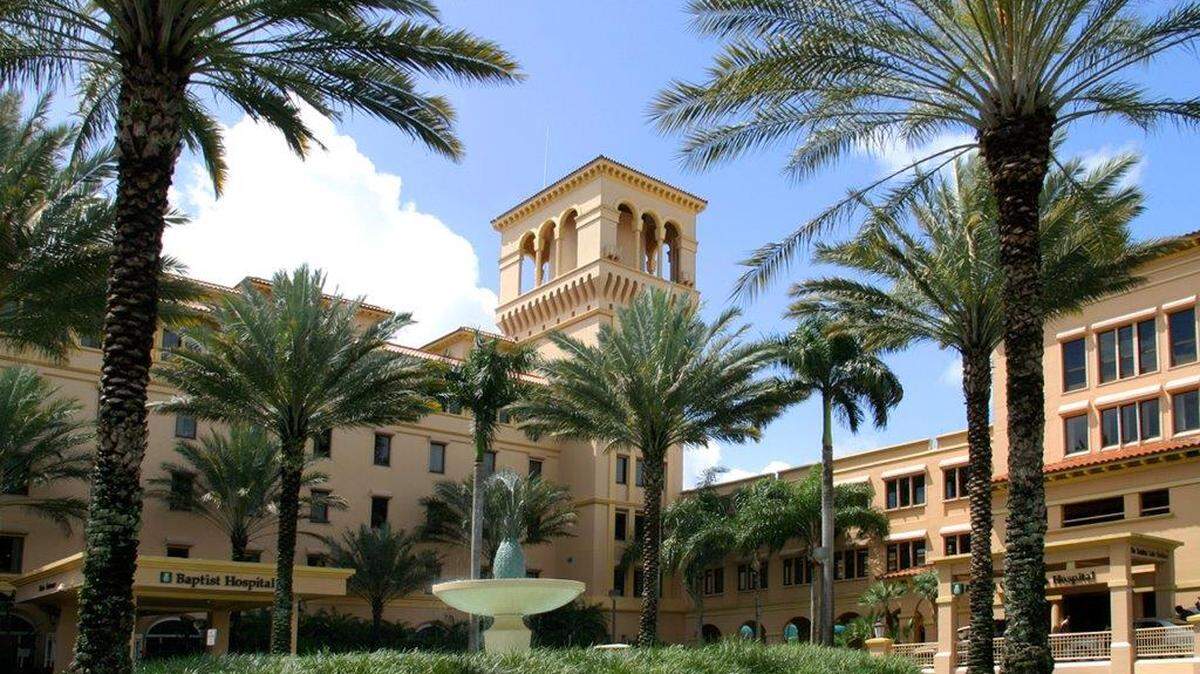 Starting Monday, Baptist Health South Florida will allow one visitor to be with a patient at all times at Baptist outpatient locations, including emergency rooms, urgent care centers and most physician offices.