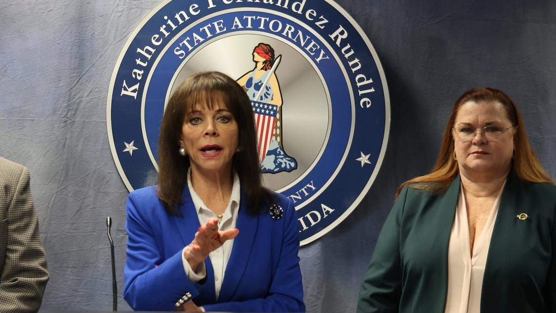 The Florida Association of Criminal Defense Lawyers has asked fro an independent ethics review of Miami-Dade State Attorney Katherine Fernandez Rundle’s office.