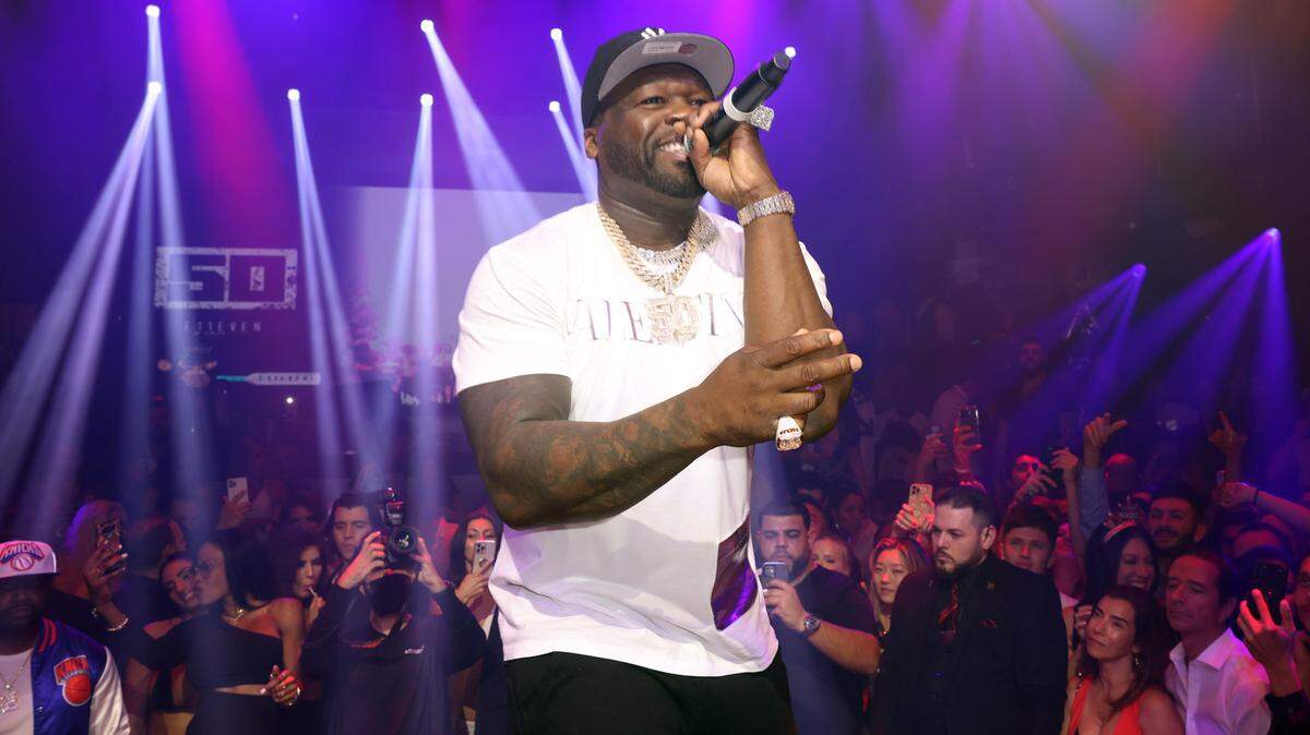 MIAMI, FLORIDA - DECEMBER 31: 50 Cent celebrates New Year’s Eve 2022 at E11EVEN on December 31, 2021 in Miami, Florida. (Photo by Alexander Tamargo/Getty Images for E11EVEN)