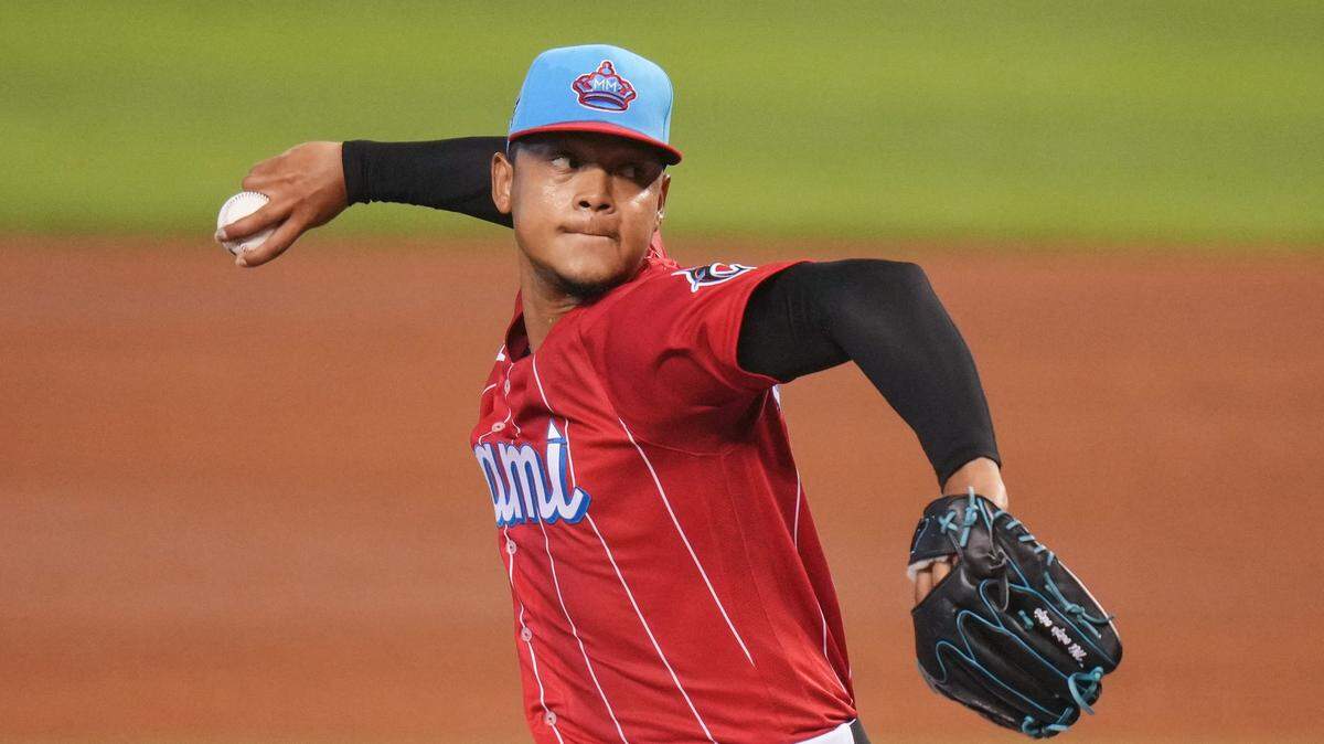 Elieser Hernandez #57 of the Miami Marlins delivers a pitch in the third inning against the Chicago Cubs at loanDepot park on August 15, 2021 in Miami, Florida.