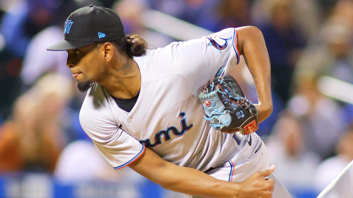 Edward Cabrera #79 of the Miami Marlins pitches in the first inning against the New York Mets at Citi Field on September 30, 2021 in New York City.