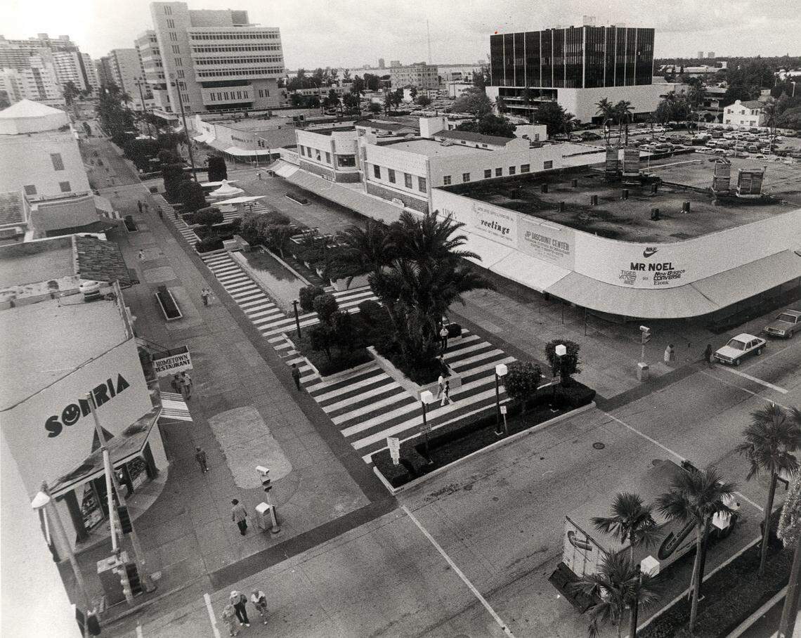 In 1983, Lincoln Road Mall with Jefferson Avenue in the foreground.