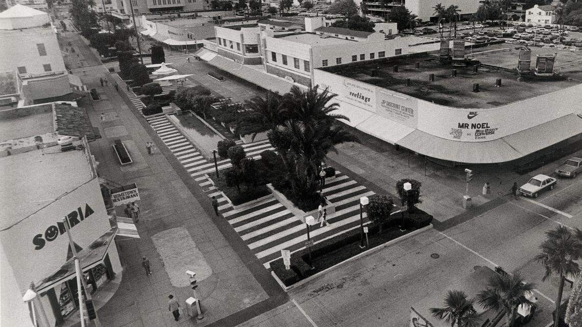 In 1983, Lincoln Road Mall with Jefferson Avenue in the foreground.