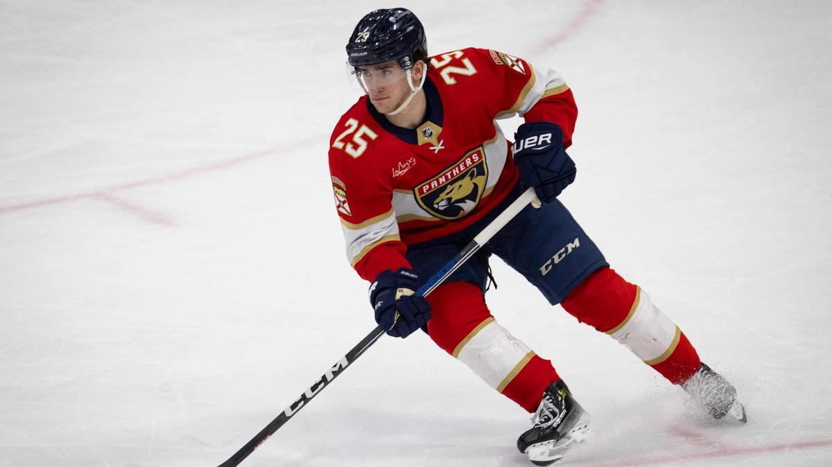 Florida Panthers right wing Mackie Samoskevich (25) skates down the ice during the third period of a hockey game on Wednesday, Jan. 24, 2024, at Amerant Bank Arena in Sunrise, Fla. The Florida Panthers beat the Arizona Coyotes 6-2.