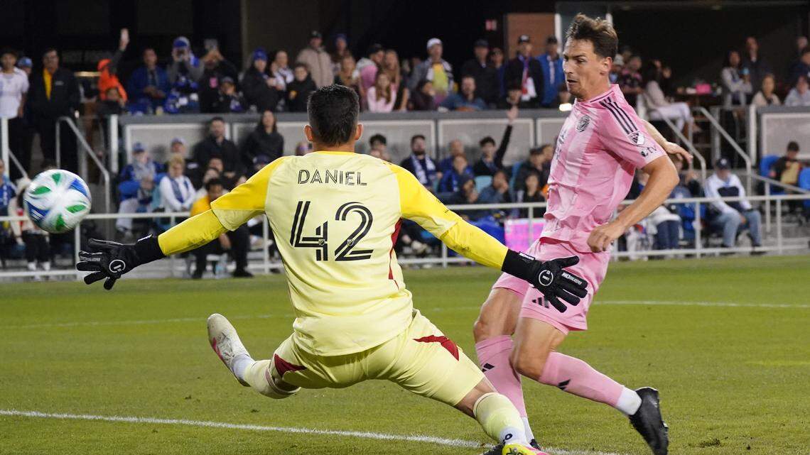May 14, 2025; San Jose, California, USA; Inter Miami CF midfielder Tadeo Allende (21) scores a goal past San Jose Earthquakes goalie Daniel (42) in the first half at PayPal Park. Mandatory Credit: David Gonzales-Imagn Images