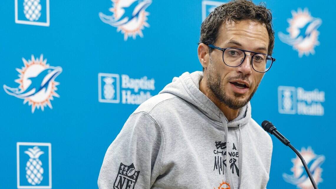 Cote: How the Dolphins and Canes can ensure success in 2025 | Opinion