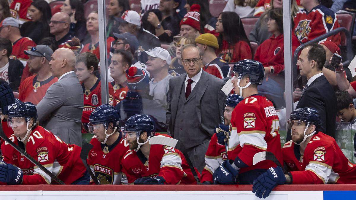 Florida Panthers head coach Paul Maurice looks on as his team plays against the Carolina Hurricanes in the second period of their NHL game at Amerant Bank Arena on Friday, Dec. 19, 2025, in Sunrise, Fla.