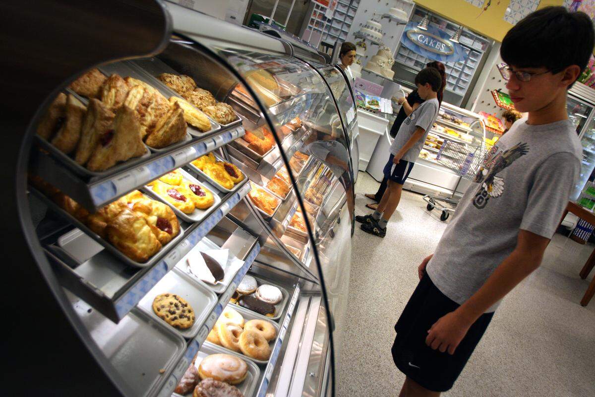 The bakery at a Publix Sabor in Pembroke Pines.