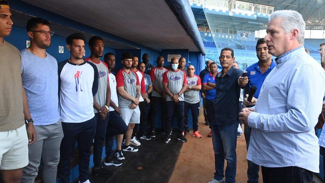 Cuba’s appointed president Miguel Díaz-Canel said goodbye to the players on the Cuba national baseball team before they headed for training in Japan in February.