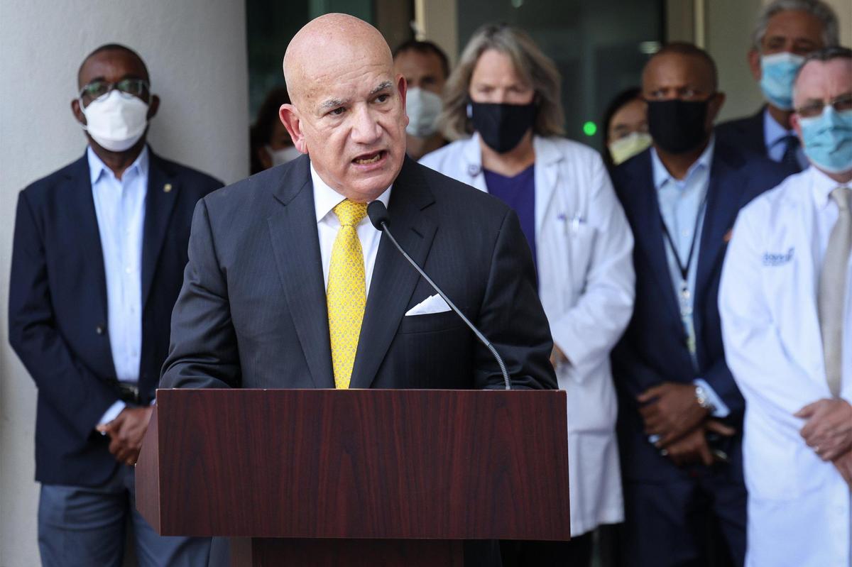 Carlos Migoya, president and CEO of Jackson Health System, announces new restrictions for unvaccinated employees at Jackson, including mask mandates and being barred from the hospital’s cafeterias and dining rooms, on Thursday, Aug. 5, 2021, at Jackson Health System’s Ryder Trauma Center. Jackson has seen its number of COVID patients nearly double to 320 on Thursday.