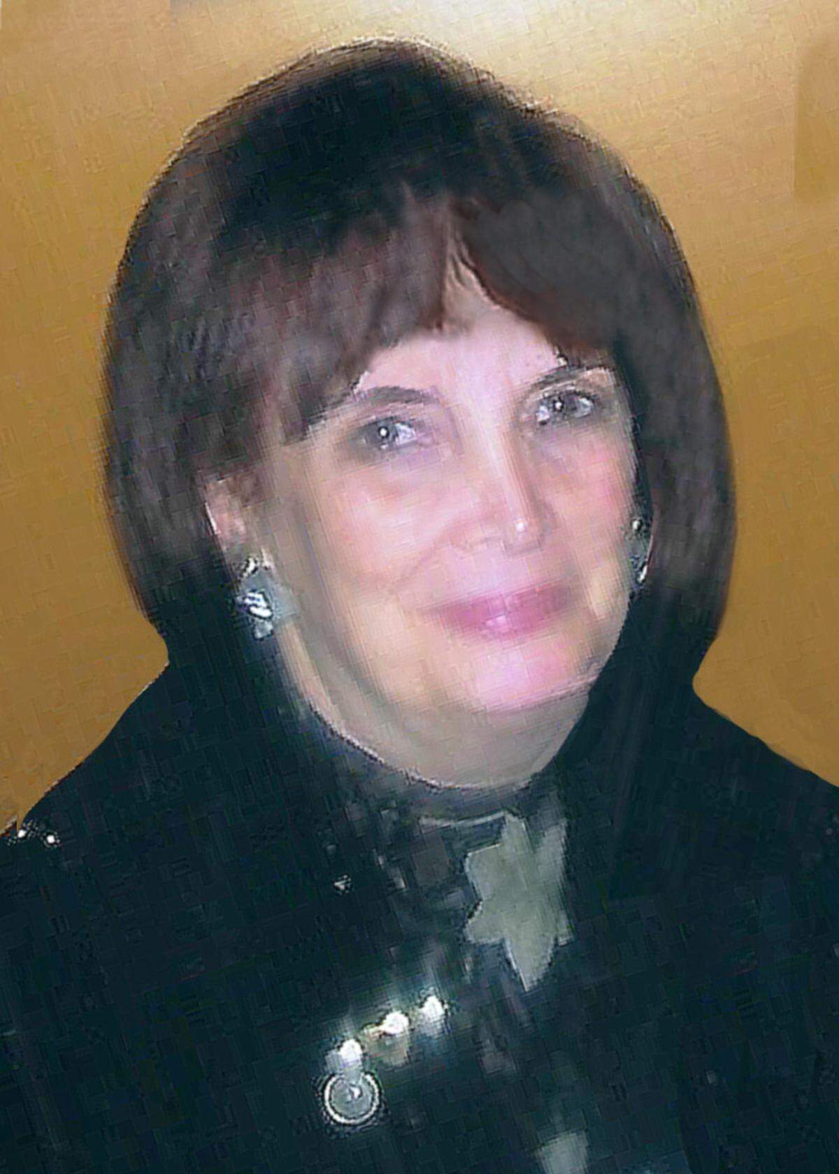 Esther Blynn