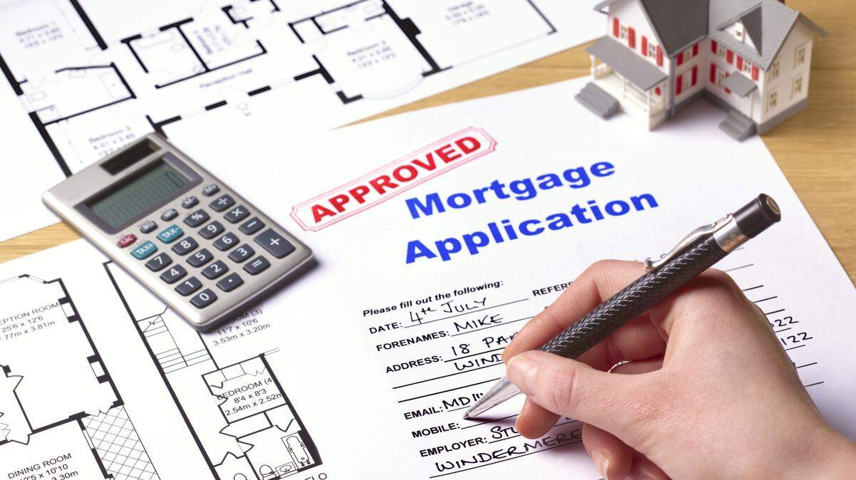 No more mortgage madness — this guide can help you decide which type of loan is right for you.