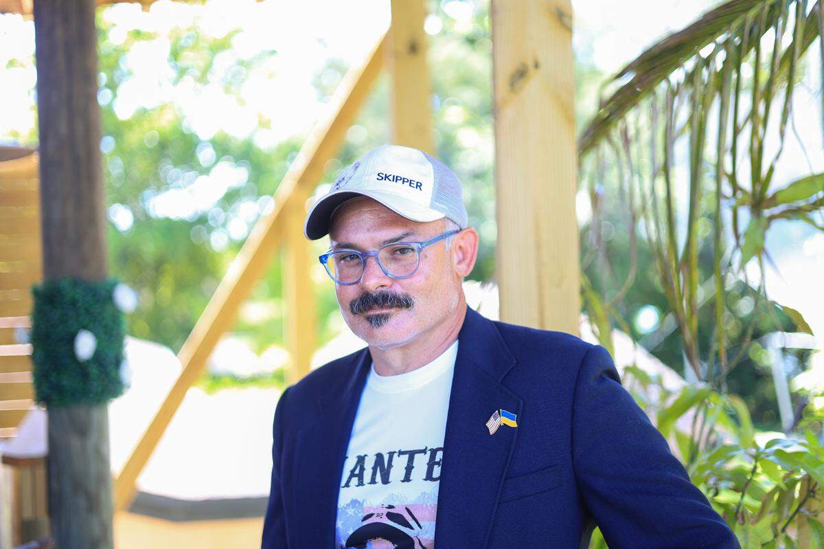 Miguel Quintero, owner of an acrobatics school, is a candidate for Miami-Dade County mayor in 2024.