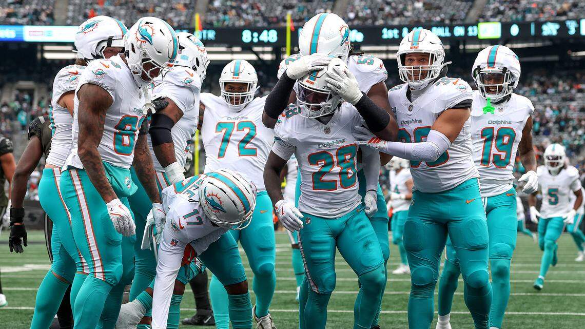 Live updates: All-day leaks on the Dolphins’ 2026 schedule before announcement