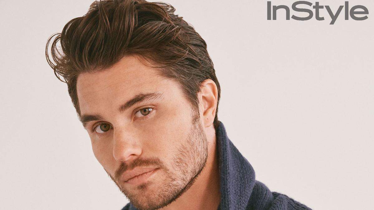 Chase Stokes gets honest about life with Ballerini and working with Cline.