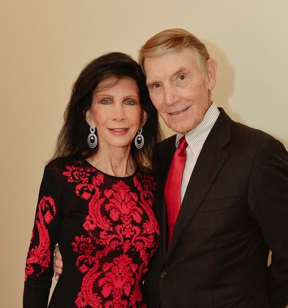 Philanthropists Trish and Dan Bell will be honored with the 2024 Sand in My Shoes Award at a ceremony at Jungle Island on Oct. 9, 2024.