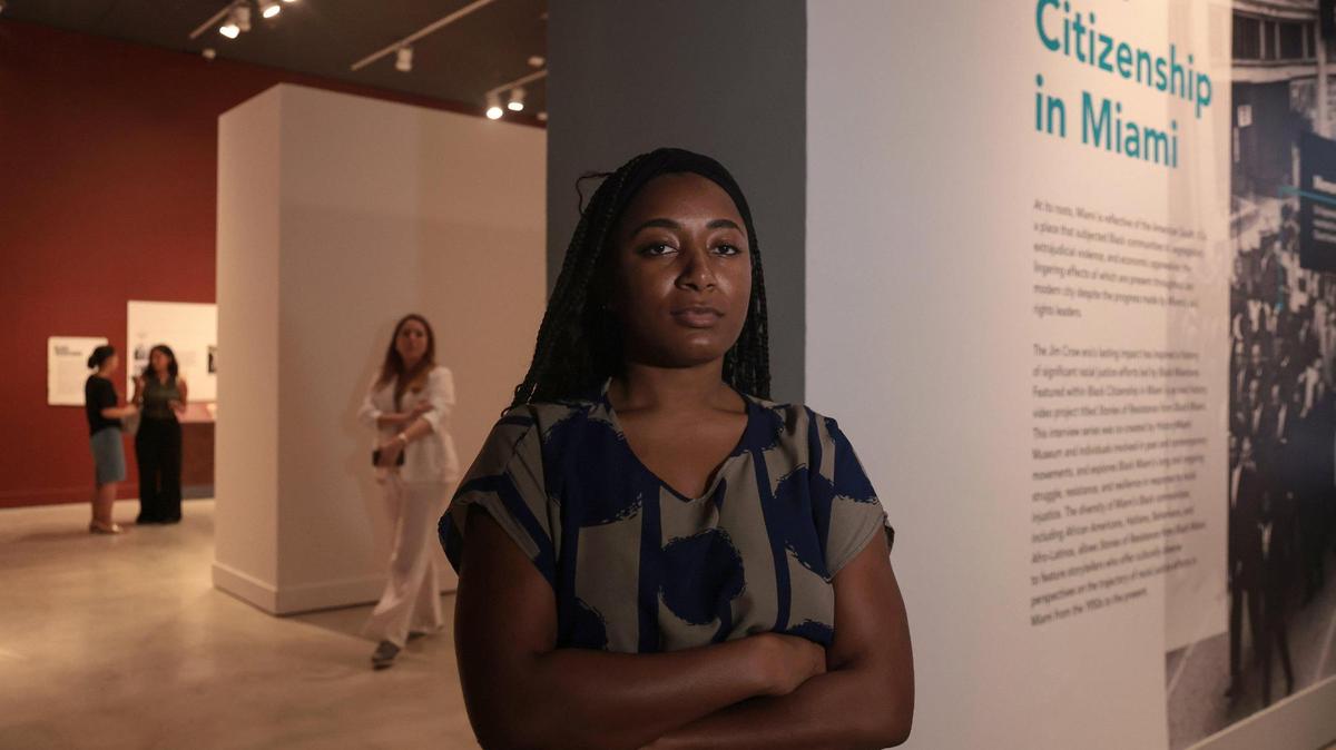 Anita Francios se encuentra en la sección de Stories of Resistance from Black Miami, un proyecto de historia oral co-creado por el museo e individuos involucrados en movimientos pasados ​​y contemporáneos.