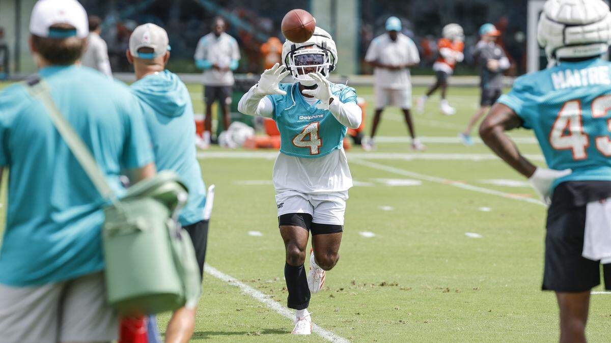 Miami Dolphins cornerback Kader Kohou (4) runs through practice drills at the Miami Dolphins training facility in Miami Gardens, FL, on Thursday, August 1, 2024.