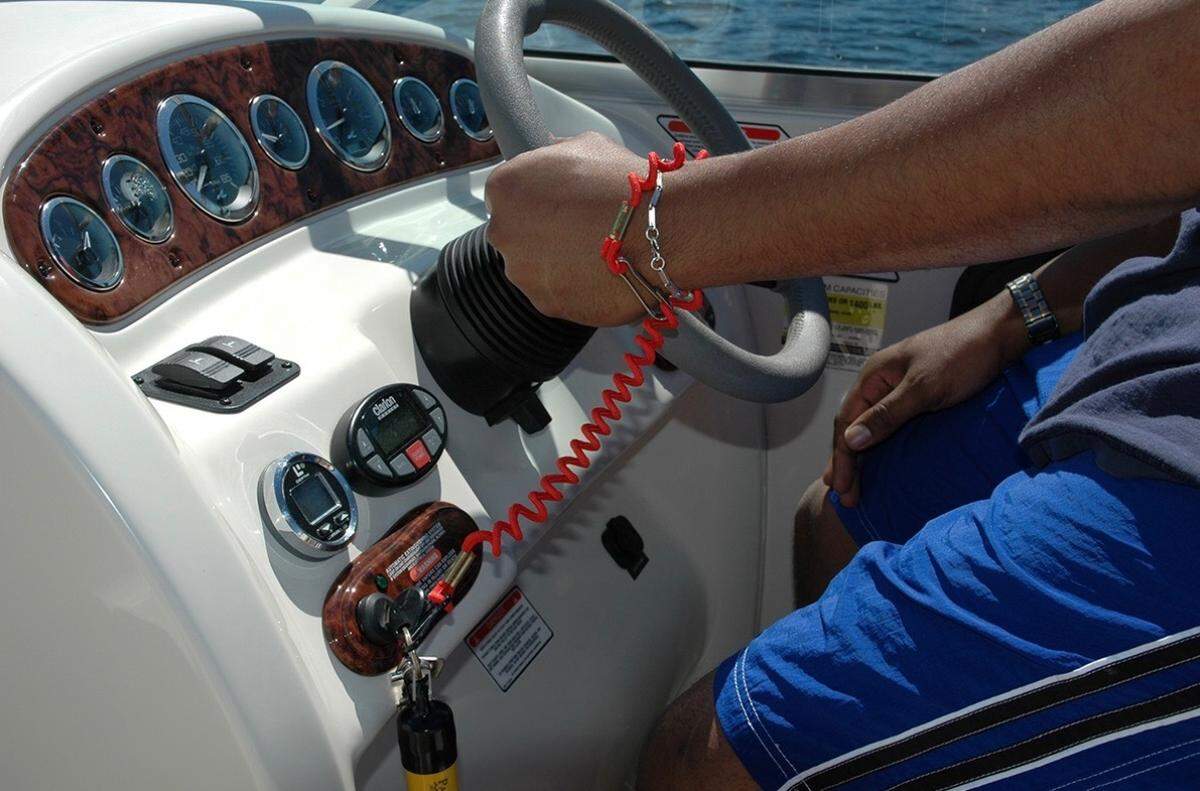 An operator wearing a kill switch lanyard.
