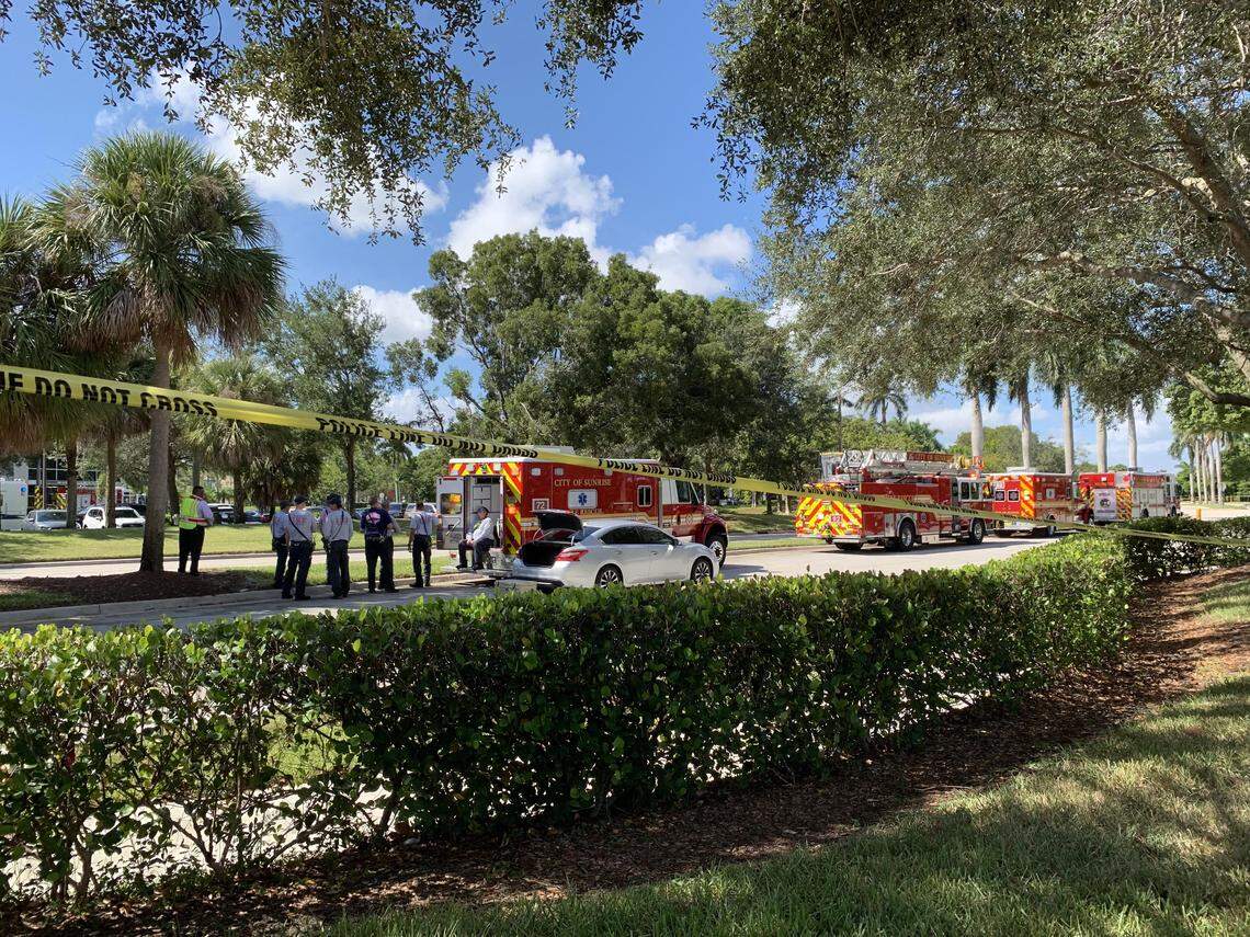 Police blocked off streets leading to U.S. Rep. Debbie Wasserman Schultz’s office in Sunrise on Wednesday after a suspicious package was found.