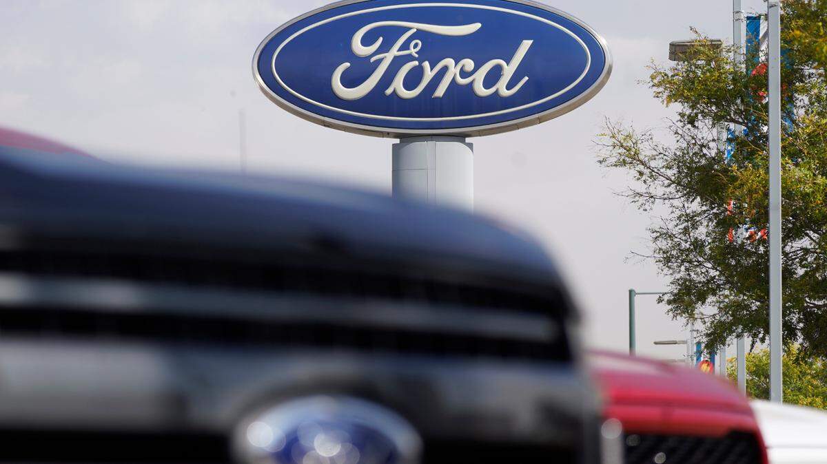 Ford SUV models were included in the recall, including police vehicles. (AP Photo/David Zalubowski)