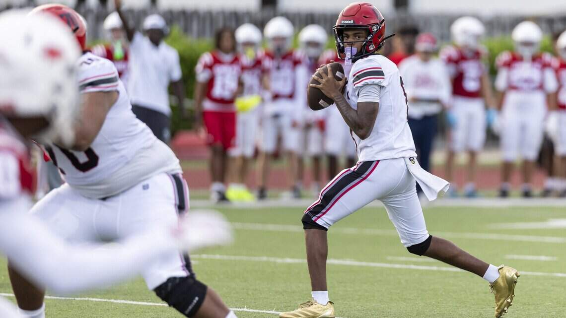 Milcent’s 3 TD passes lead Monarch to comeback win over Cardinal Gibbons