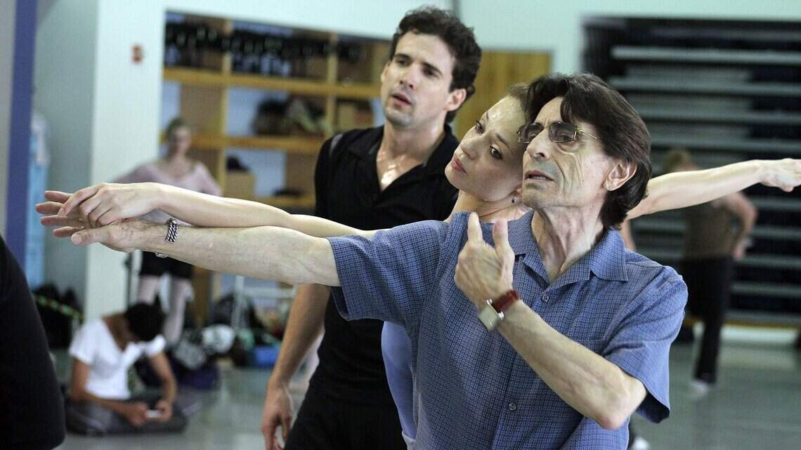Ballet founder asks court for OK to include Edward Villella in memoir