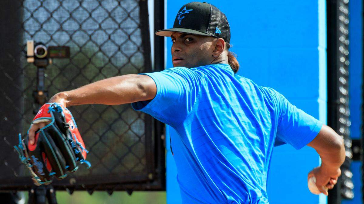 Miami Marlins pitcher Edward Cabrera throws during their spring training workout at Roger Dean Stadium on Wednesday, March 16, 2022 in Jupiter, FL.