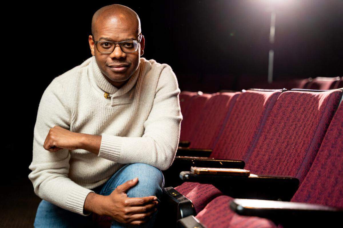 Chicago playwright Aaron Mays wrote the comedy “Black Santa” somewhat based on an interaction he had with a friend in high school.