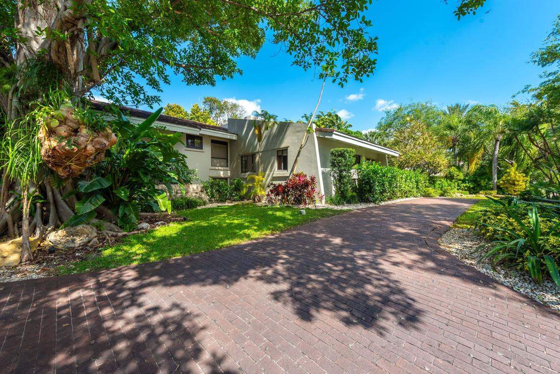 Shaggy’s home in Cocoplum