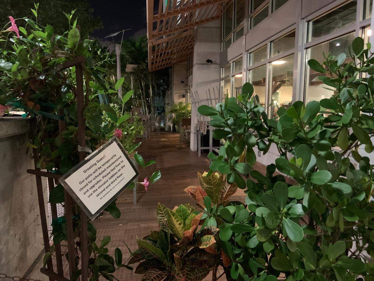 The outdoor seating and dining area of The Fresh Market in Miami Beach has been “temporarily closed for schedule maintenance and upgrades.” A state inspection noticed a lot of pigeon poop.