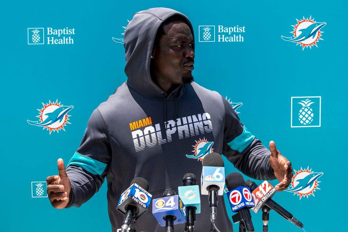 Miami Dolphins linebacker Melvin Ingram lll speaks to the media after the first mandatory practice of the season at Baptist Health Training Complex in Miami Gardens, Florida, on Wednesday, June 1, 2022.