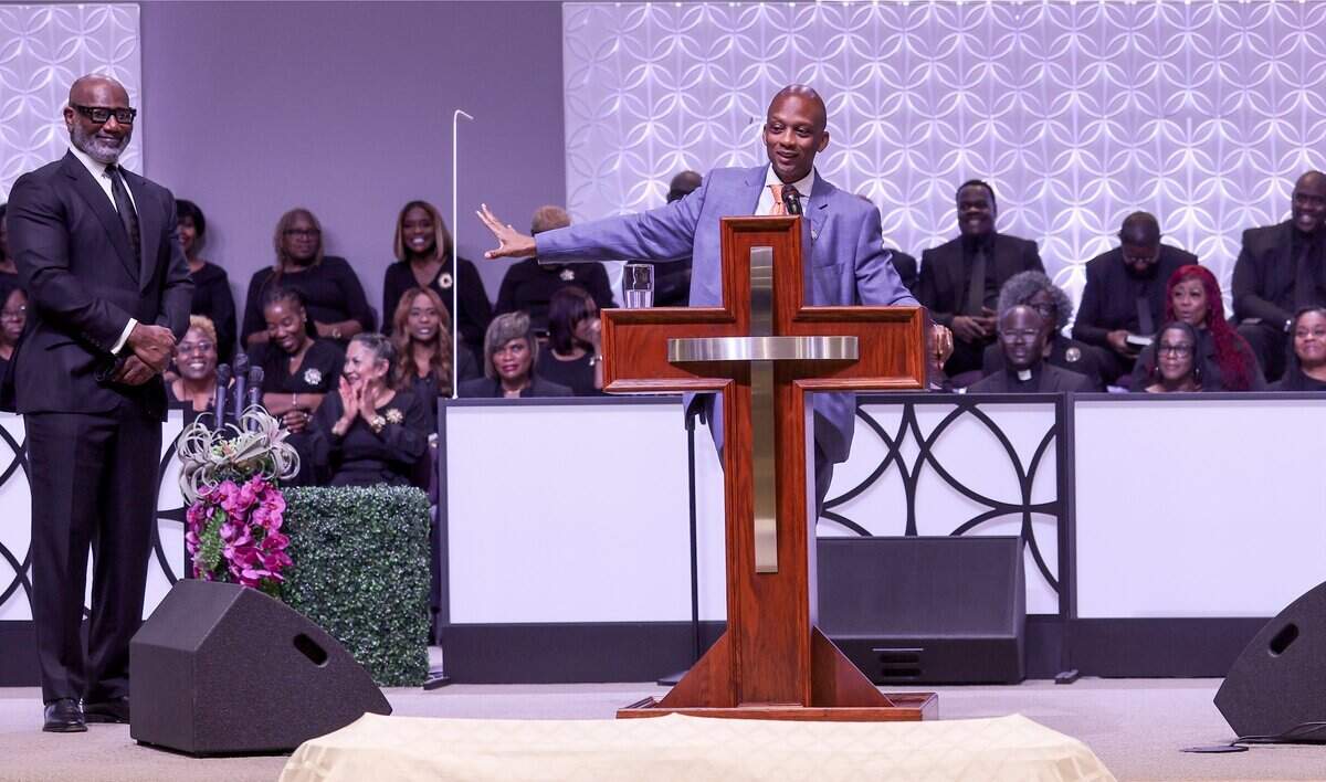 Pastor Arthur Jackson, III, left, smiles as Miami-Dade Commissioner Oliver G. Gilbert, III, extends his arm while officially announcing his formal congressional run during a public announcement on Sunday, June 7, 2026, at Antioch Missionary Baptist Church in Miami Gardens, Florida.