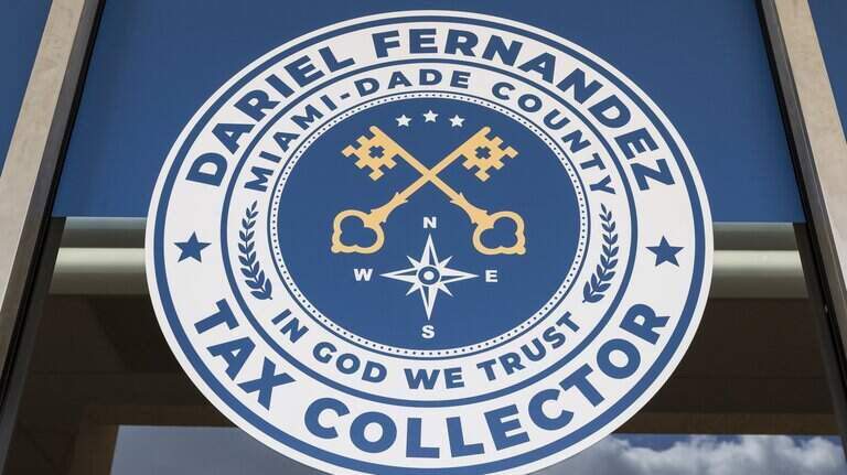 Miami-Dade workers accused of scheme to bypass commercial driver’s license test