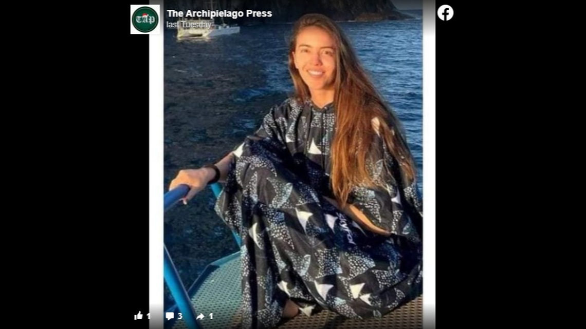 The 26-year-old tourist visiting San Andrés island tried to retrieve her sandals from the ocean when a boat propeller hit and killed her.