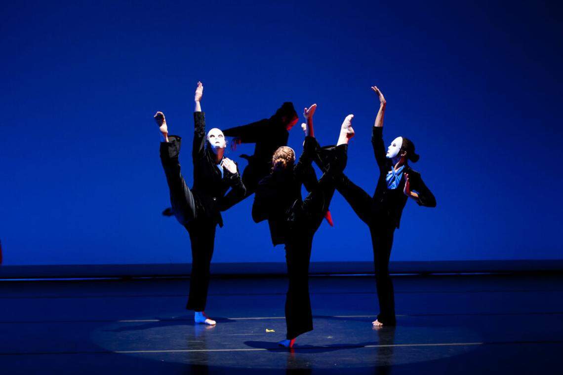 Dance NOW! Miami dancers in “Court Dance.”