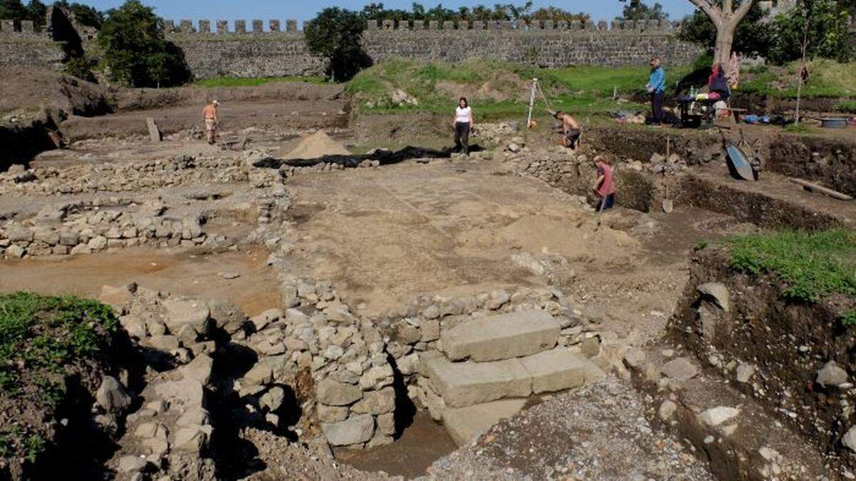 Archaeologists found coins stamped by Legio X Fretensis at the Gonio Apsaros fortress (pictured above), the first evidence the legion’s visit.