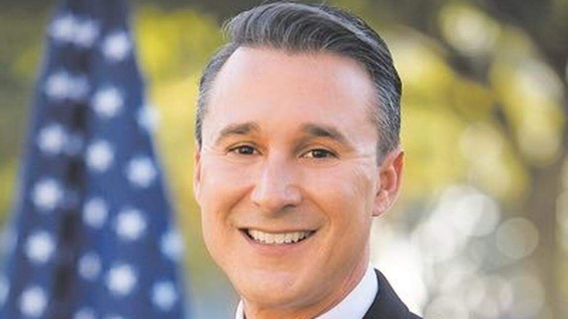 As chairman of the Miami-Dade’s Republican Party, County Commissioner Rene Garcia rationalized the party’s embrace of the racist Proud Boys.