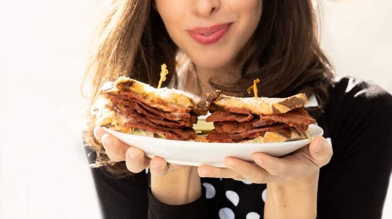 How Miami’s Marvelous Mrs. Goldfarb turned Publix and Mark Cuban onto vegan deli