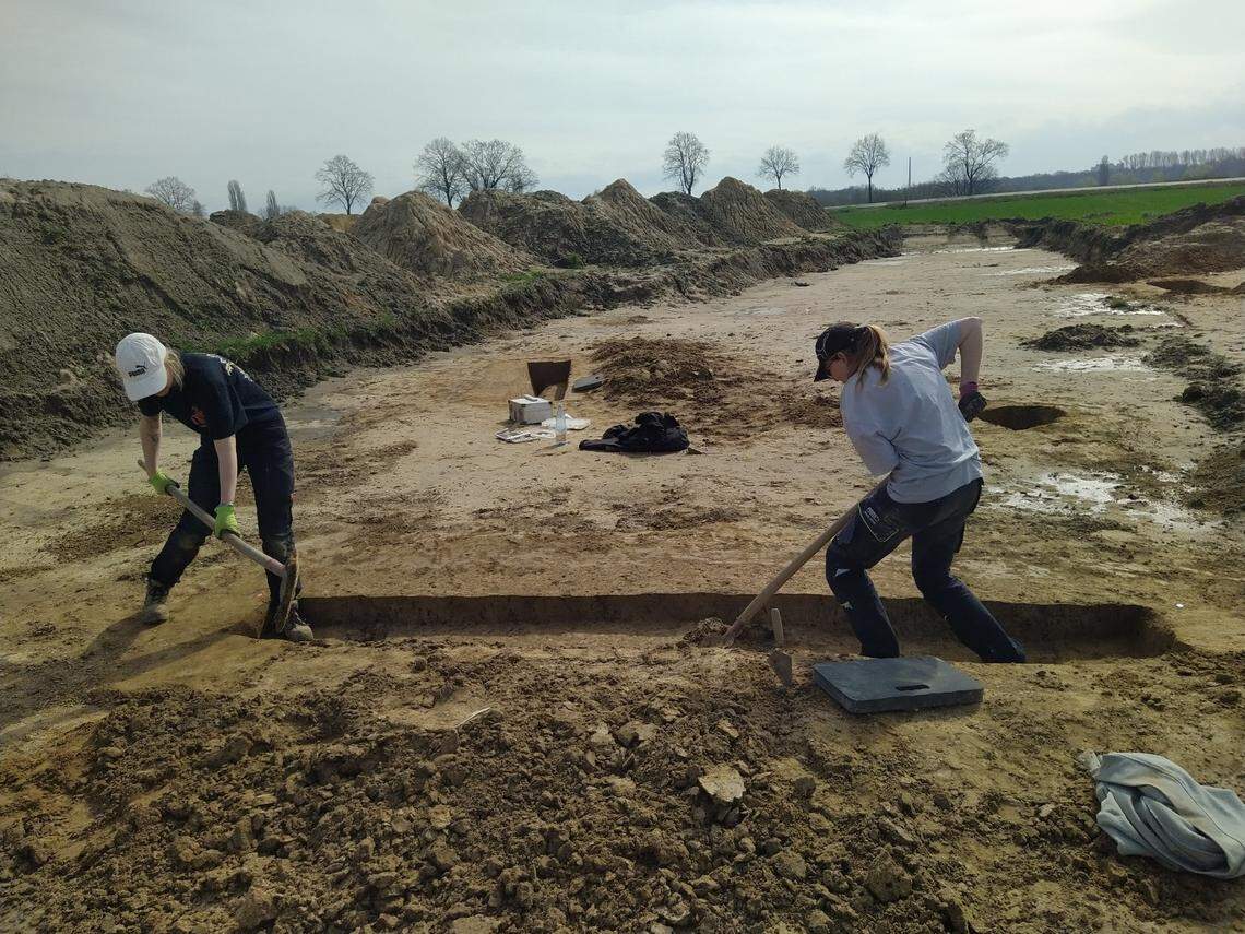 Iron Age graves were uncovered at the site, a happy surprise for the researchers there for the homesteads.