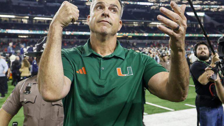 Cote’s Hot Button Top 10: Canes and CFP semis, Fins-Pats, Cats’ mustard pants, more