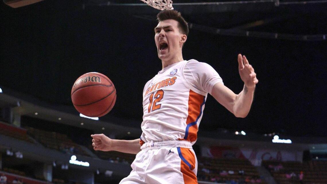 Florida Gators overcome sluggish start to beat USF in Orange Bowl Basketball Classic