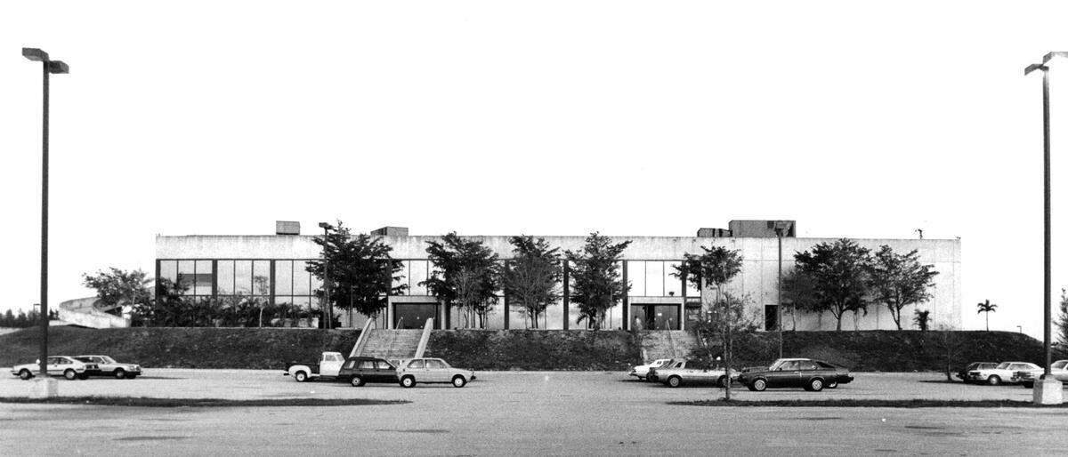The west side of Sunrise Musical Theatre in 1985.