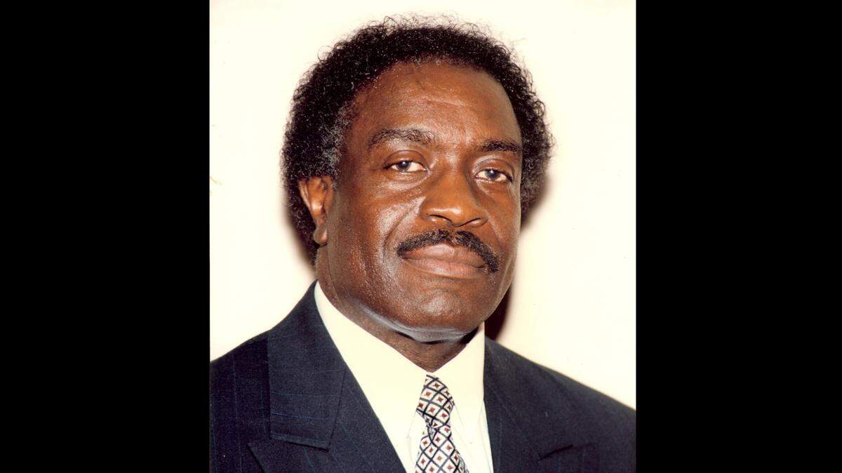 John Howard Sr. became president of the Black-owned Palm Beach Lakes Bank in 1981 and started the Palm Beach County, Black Business Investment Corporation in 1987.
